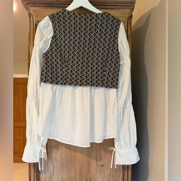 By Anthropologie Layered Jacquard Vest and Blouse size M - Picture 2 of 6